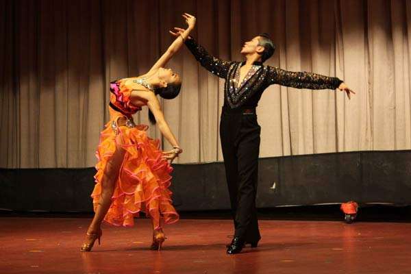 学习拉丁舞的过程中都有哪些技巧？